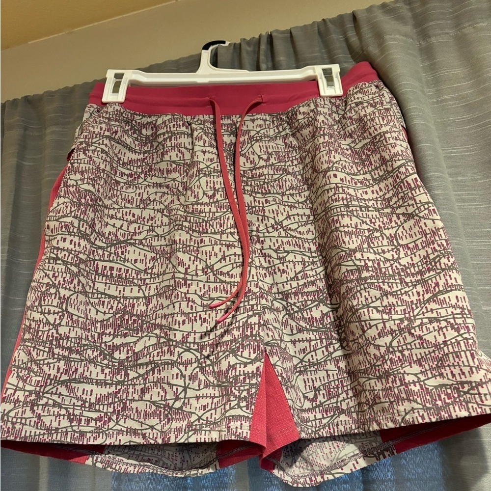 Grey and Pink Size Medium Lululemon Men's Pace Breaker Linerless Running Shorts